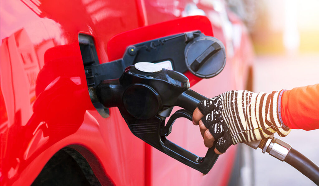 Read more about the article Diesel Prices Soaring High Throughout United States – Likely to Stay That Way!